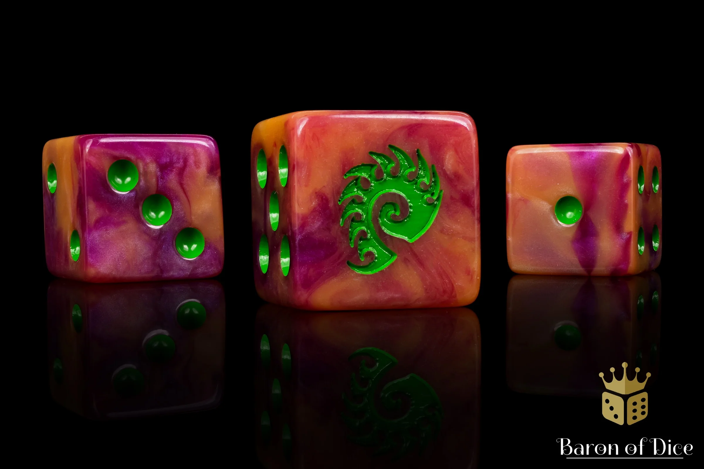 Alien Dice - Orange & Green - Image 3