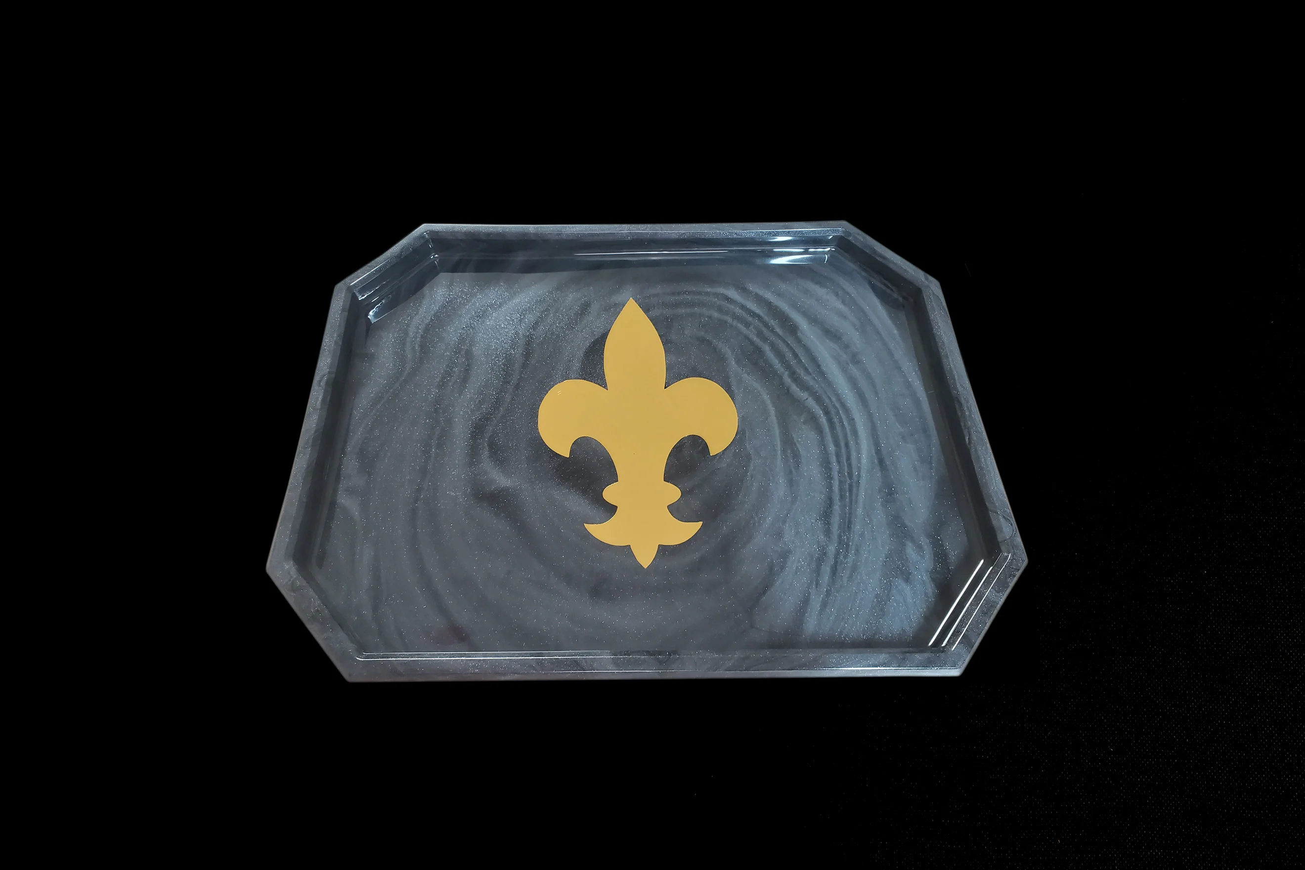 Hand-Cast Resin Dice Trays - Image 10